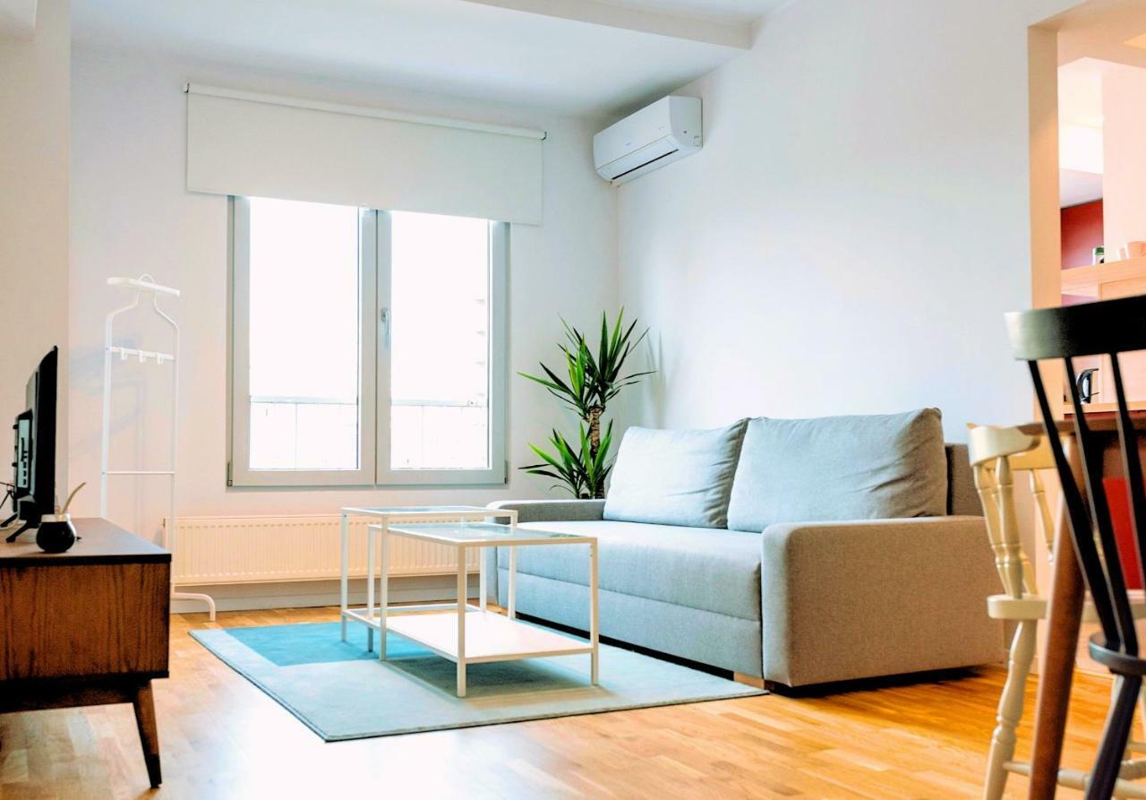 Old Town Riverview Apartment Букурещ Екстериор снимка
