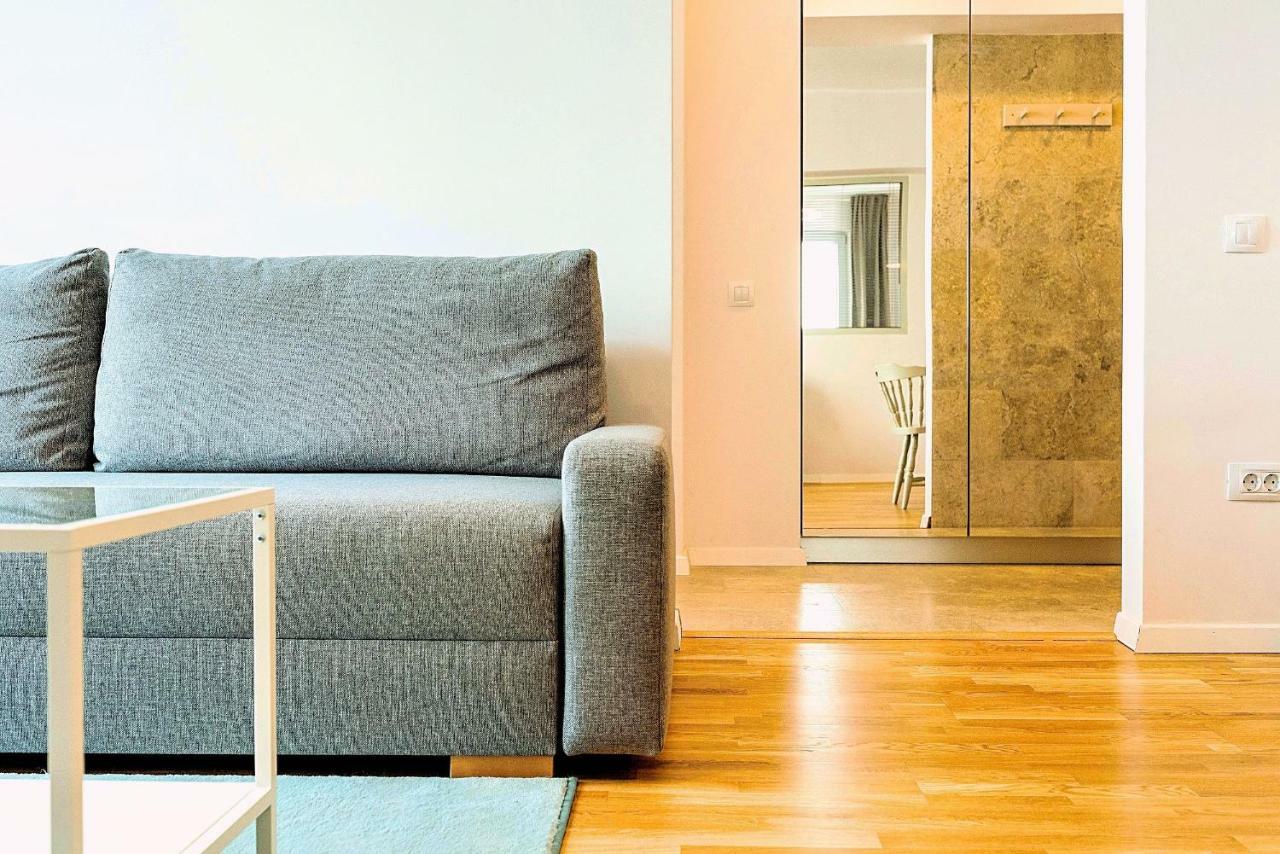Old Town Riverview Apartment Букурещ Екстериор снимка